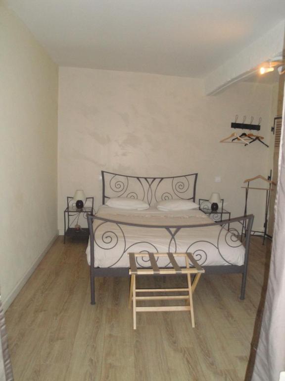 Bed and Breakfast La Ferme Du Vintue Etrechy  Pokój zdjęcie