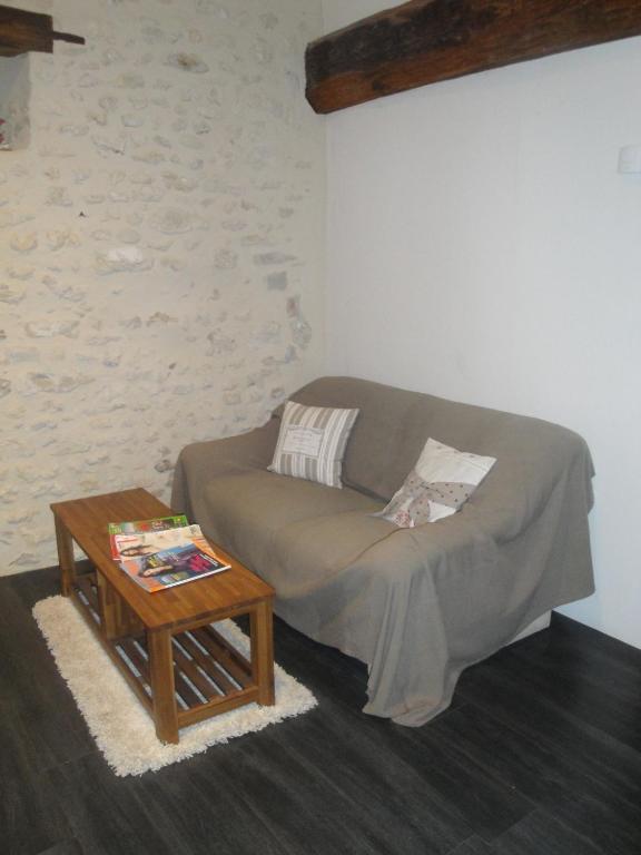 Bed and Breakfast La Ferme Du Vintue Etrechy  Zewnętrze zdjęcie