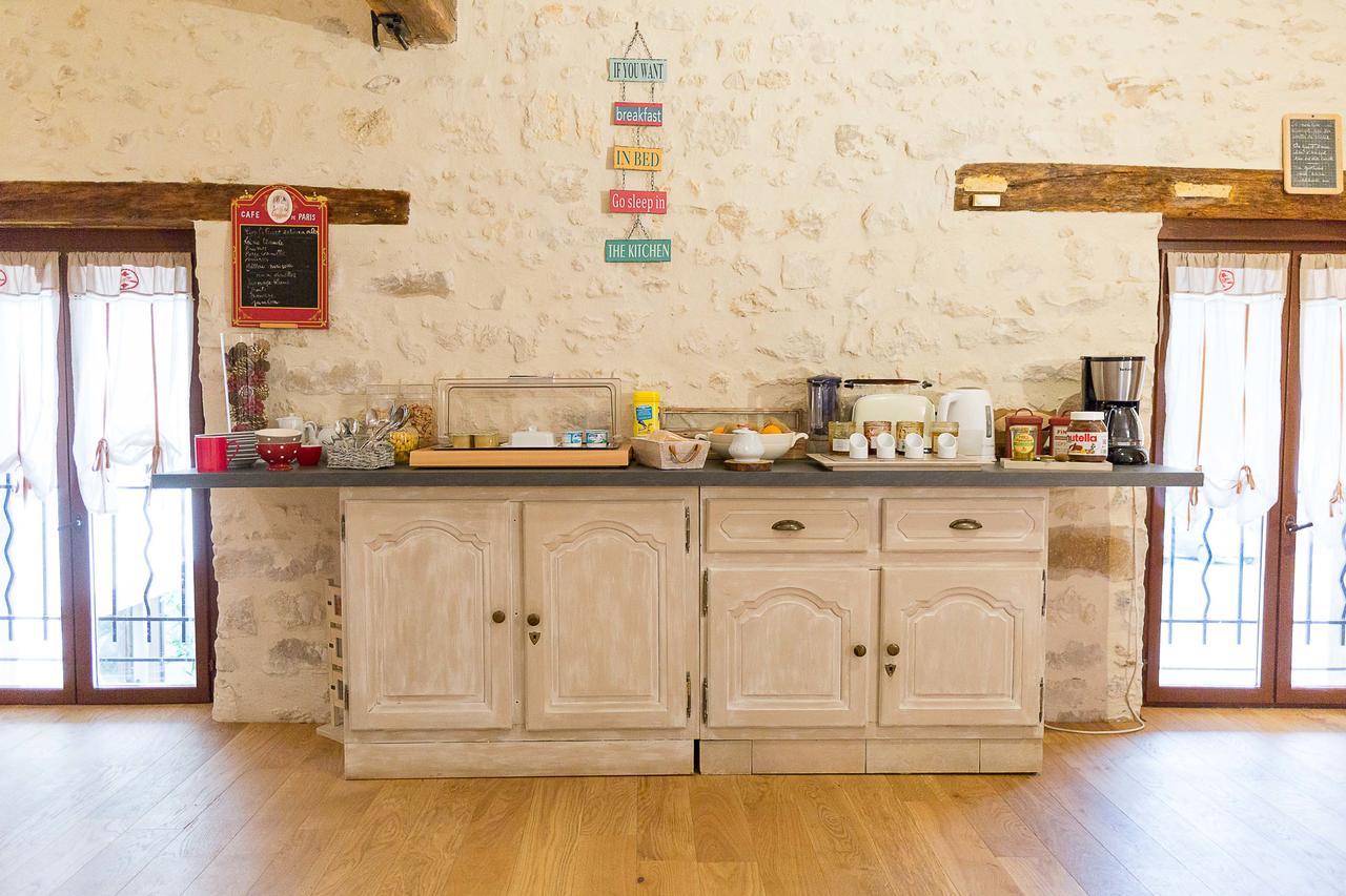 Bed and Breakfast La Ferme Du Vintue Etrechy  Zewnętrze zdjęcie